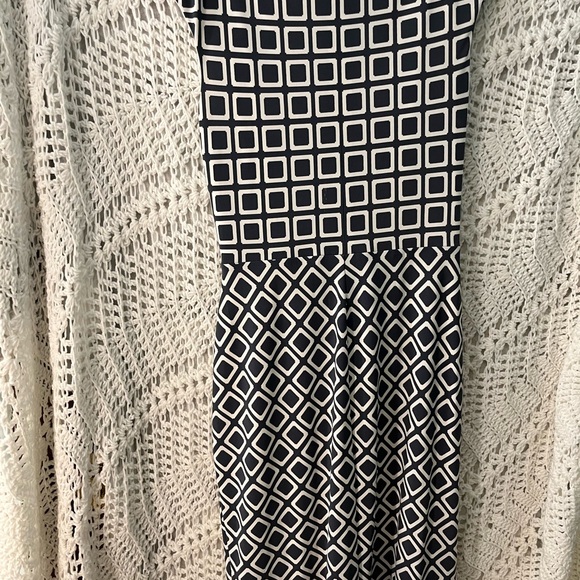 New Ralph Lauren size 12 gray twist front dress perfect condition - Picture 2 of 4